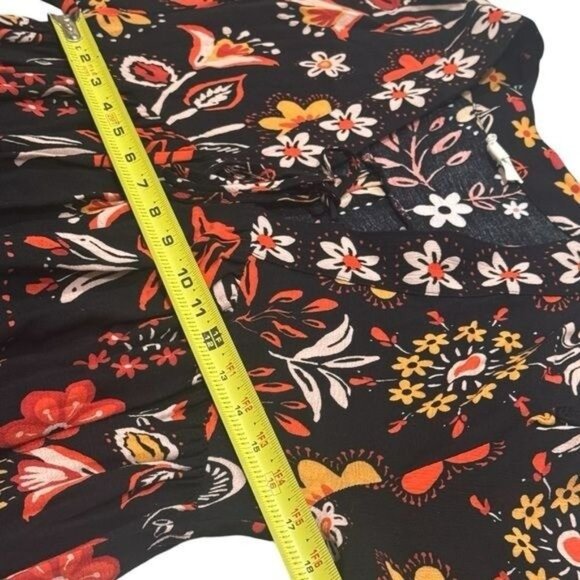 Easel Black and Floral V-Neck Babydoll Ruffle Blouse Boho Peasant Fall Holiday L - Picture 10 of 11